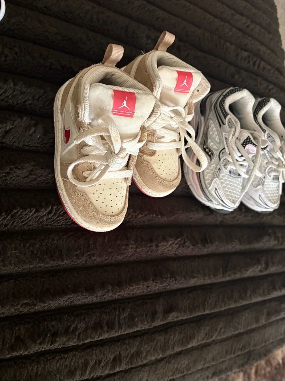 Nike Jordan Kids' Beige and Cream Low-Top Sneakers